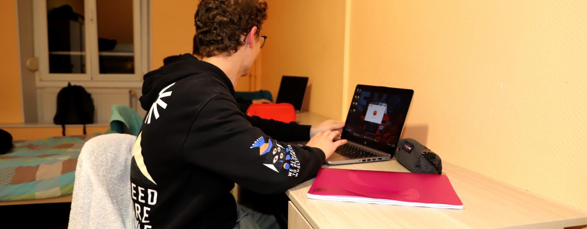 INTERNAT LYCEE ES EPINAL 1920X750 | Notre-Dame Saint-Joseph Internat Lycée Mirecourt